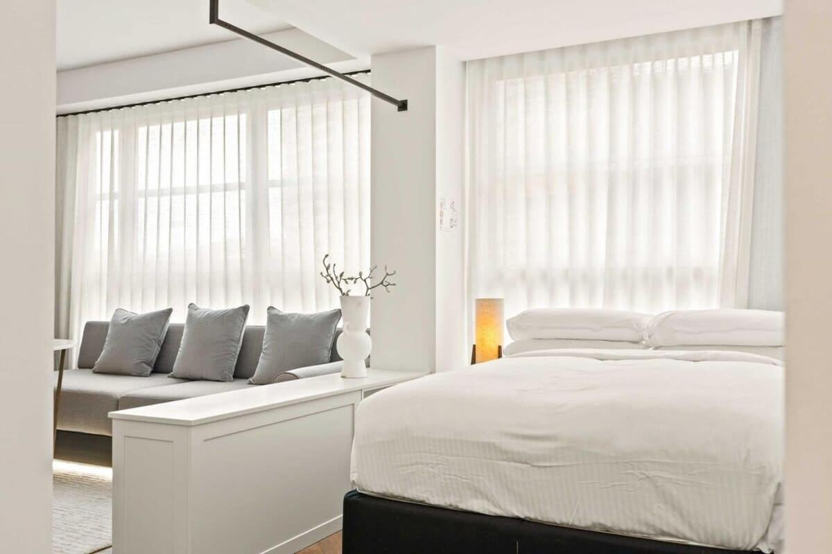 Centre By Hyde Park Apartment *