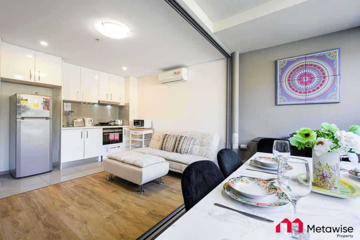 Metawise Burwood Westfield Cozy 2 Bed Free Parking Vt110