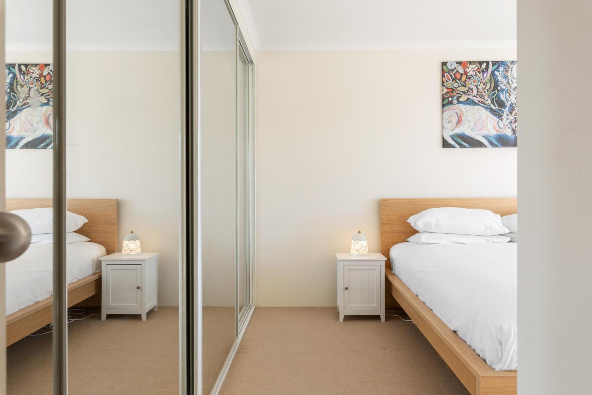 Apartment Spacious 3-bed With Alfresco Dining By Amenities *