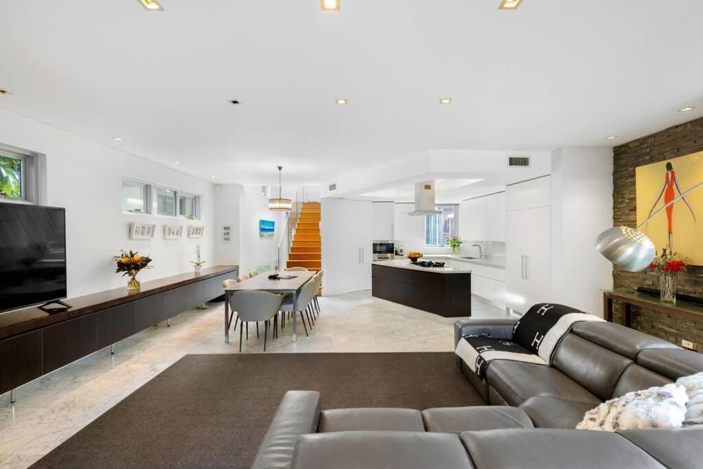 Exquisite Family Near Coogee * Sydney