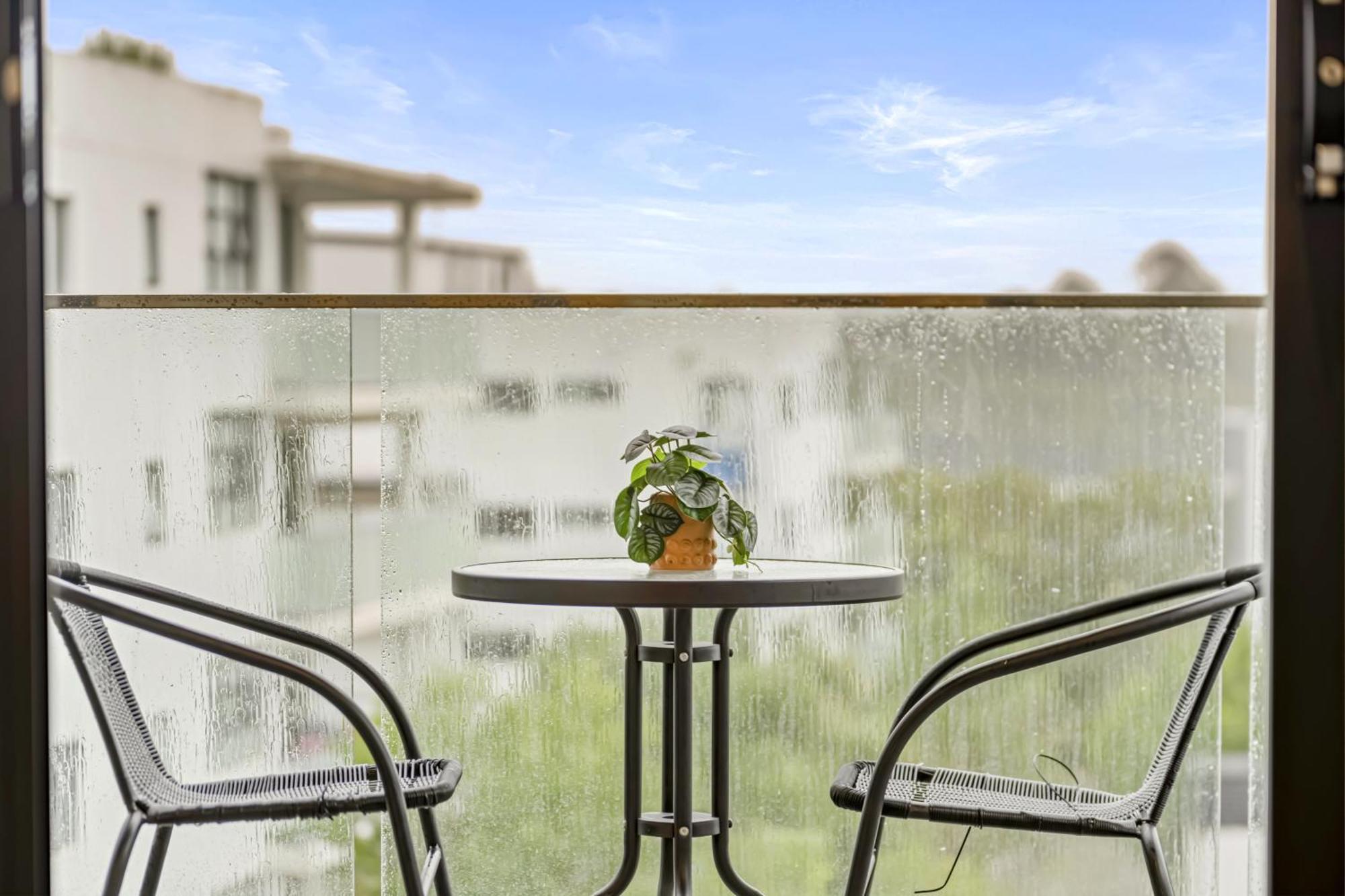 Lovely 2 Bedroom In Mortlake Sydney