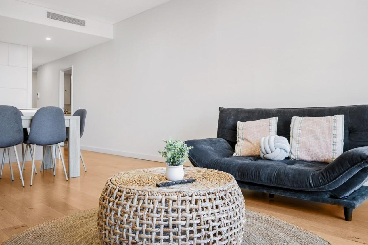 Urban Lifestyle Retreat In Mq * Sydney