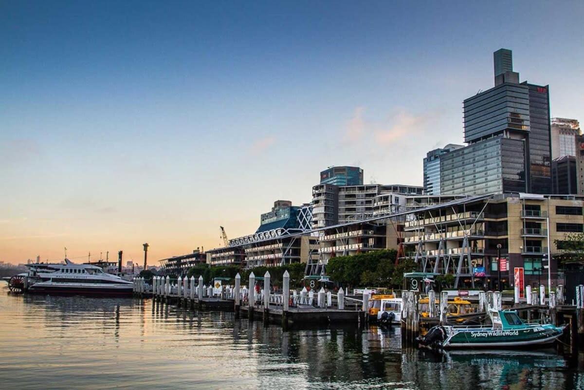 A Comfy & Spacious 2br Harbour View Sydney