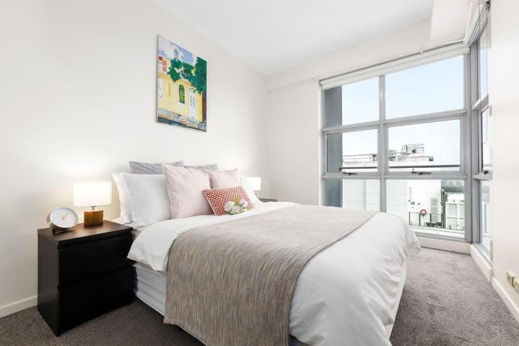 A Comfy & Spacious 2br Harbour View * Sydney