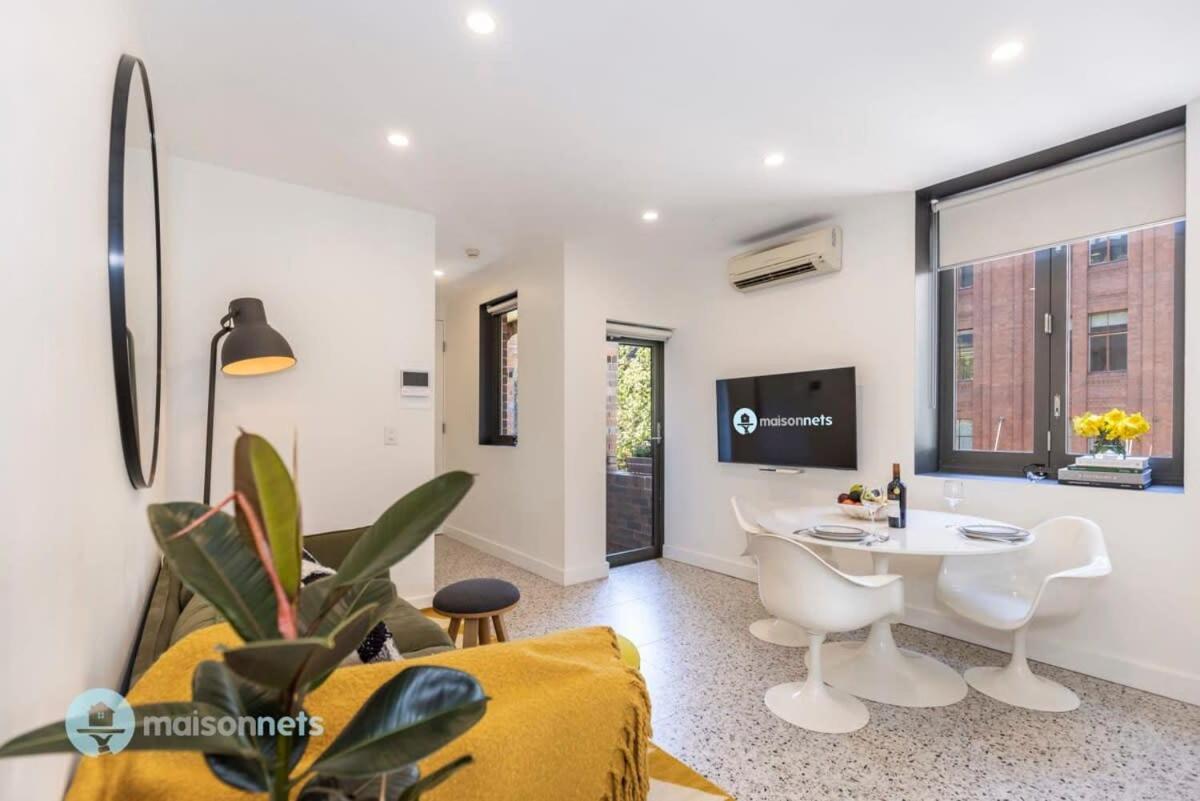 Apartment Darlinghurst W A C Balcony Only A Walk To Cbd *