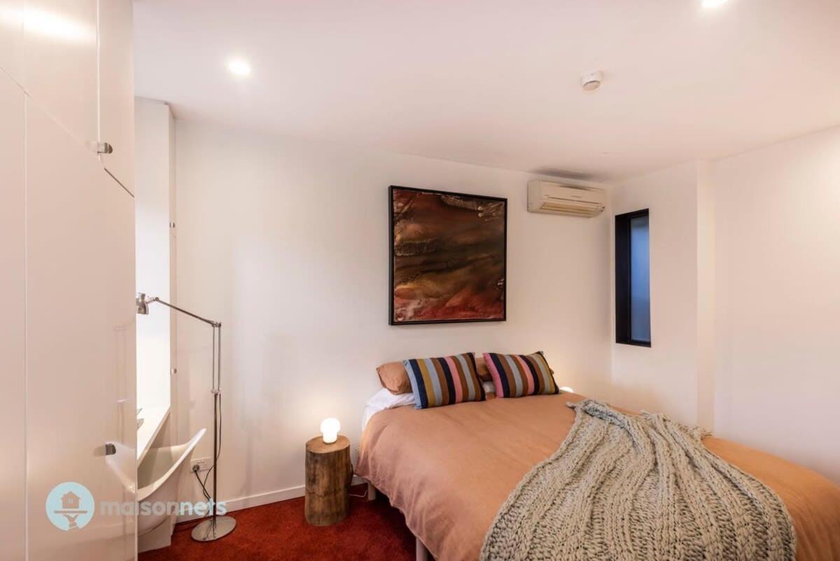 Darlinghurst W A C Balcony Only A Walk To Cbd Sydney