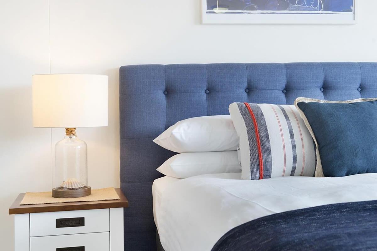 Apartment King Size With Water View Walk To The *