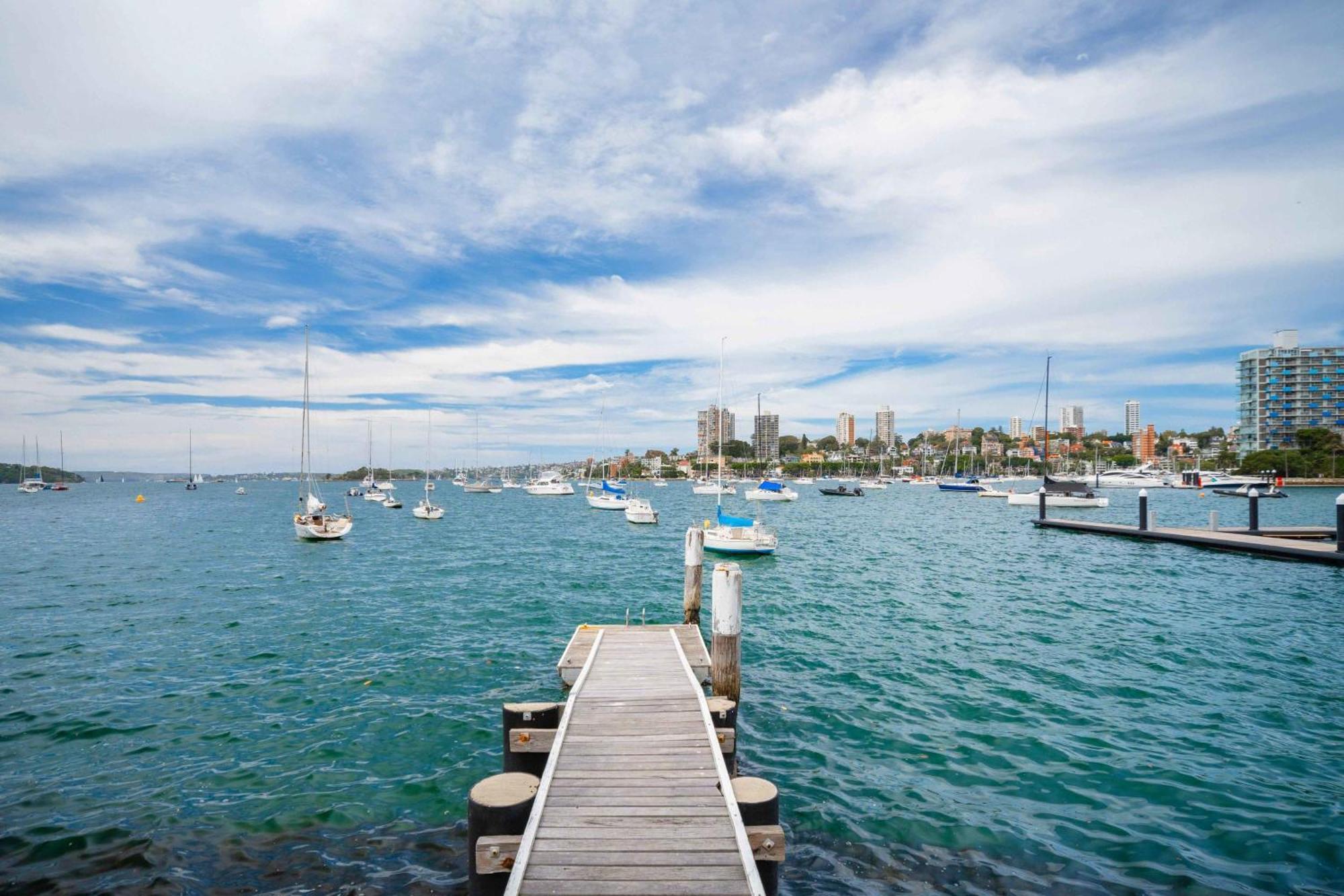 Apartment Phoenix At Palm View Collective Sydney