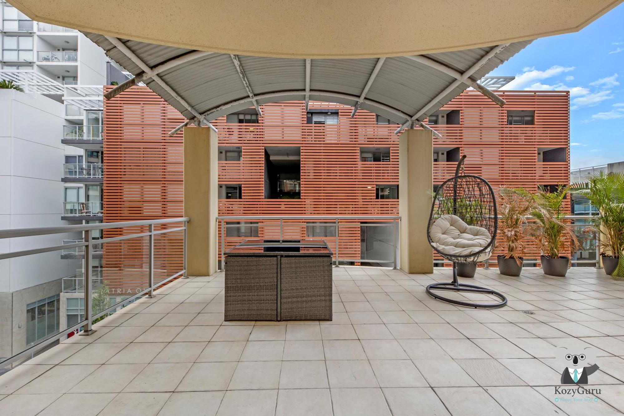 Kozyguru Parramatta 3 Beds Apt Npa033 Sydney