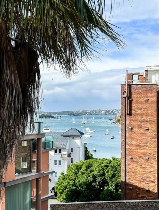 Elizabeth Bay Potts Point Apartment Sydney