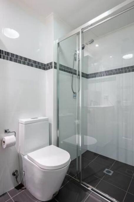 Convenient Studio With Courtyard *