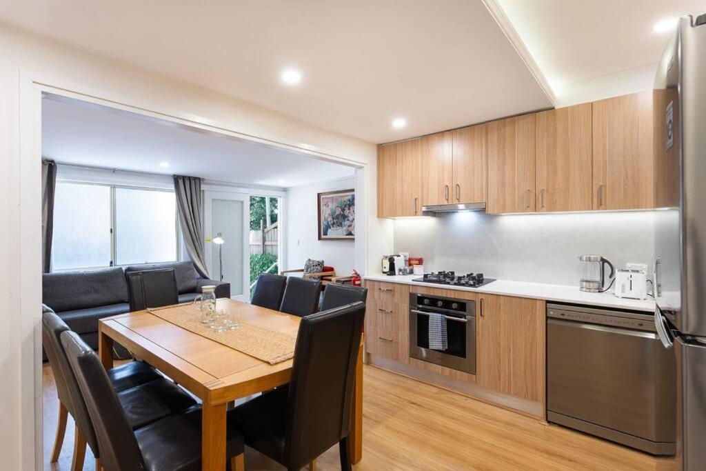 4 Bedroom Haven Spacious Terrace @bondi Junction * Sydney