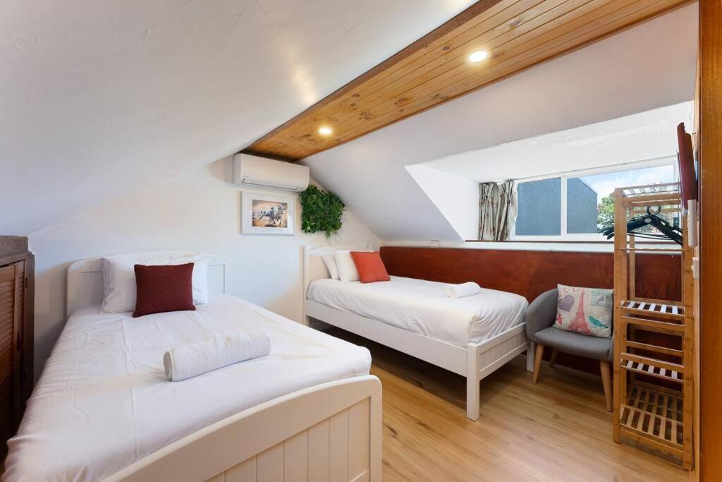 4 Bedroom Haven Spacious Terrace @bondi Junction Apartment Sydney