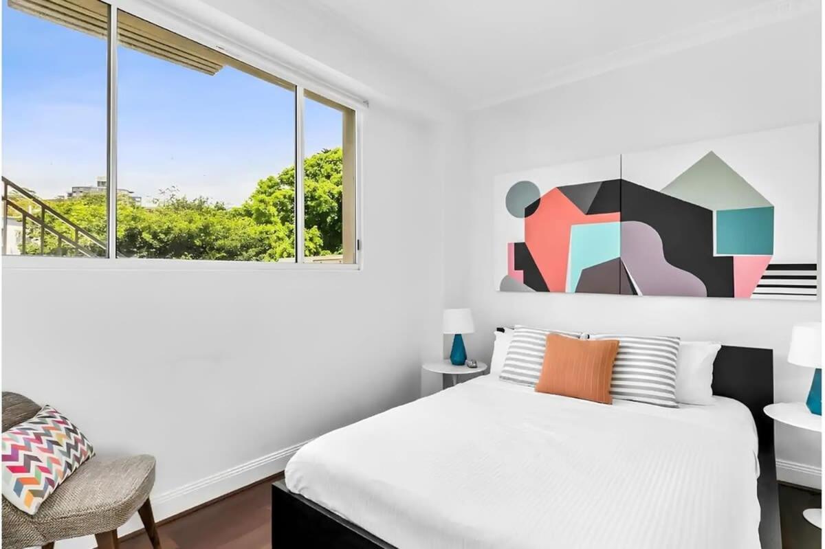 Apartment Bondi Beachfront Retreat - Views Sydney
