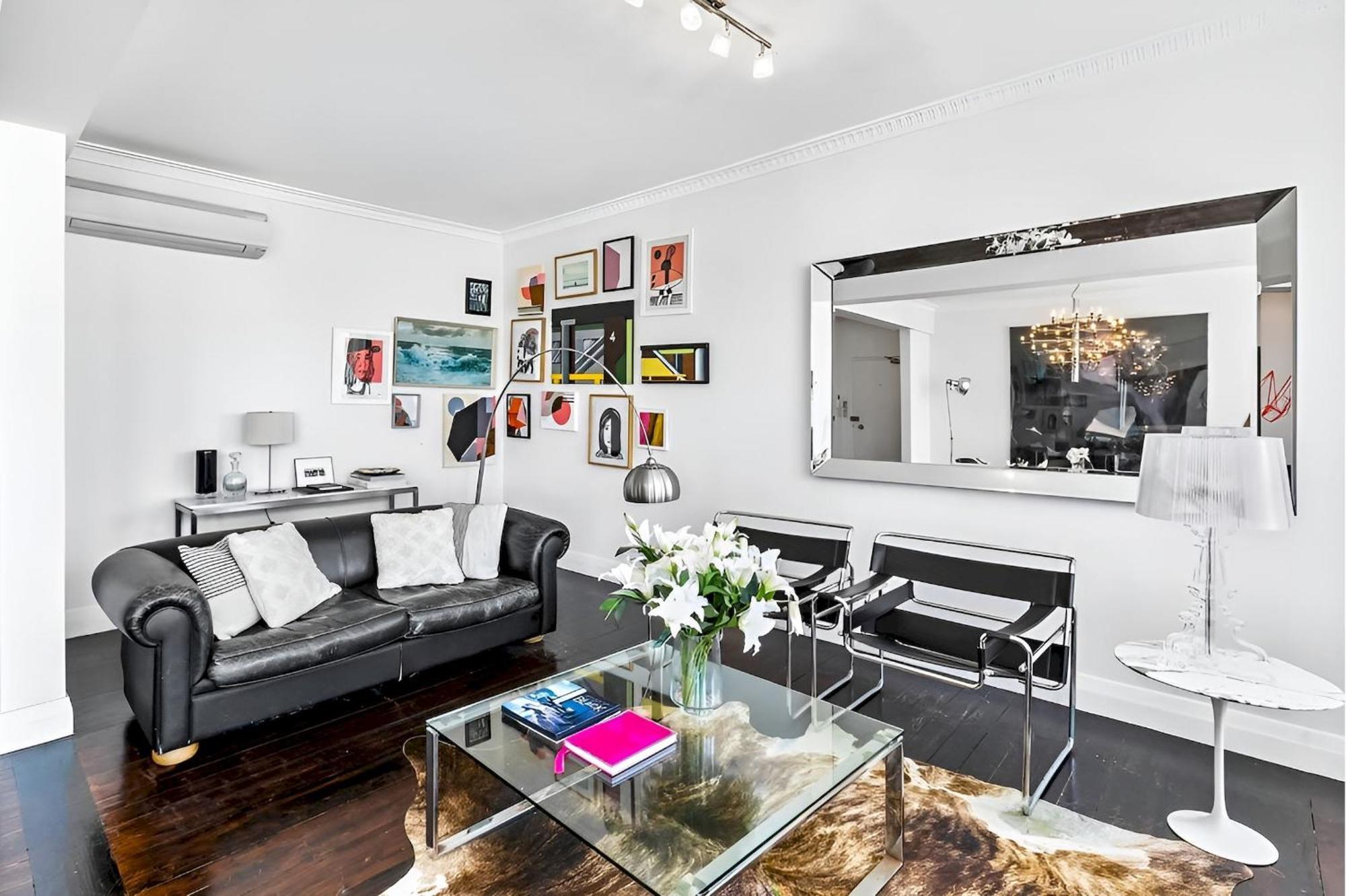 Bondi Beachfront Retreat - Views Apartment *