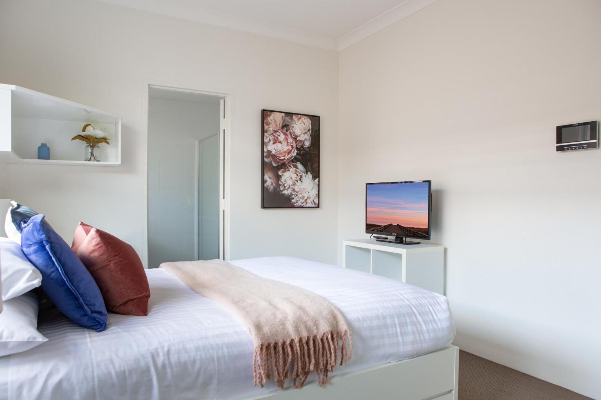 Bright Steps From Westmead Hospital *