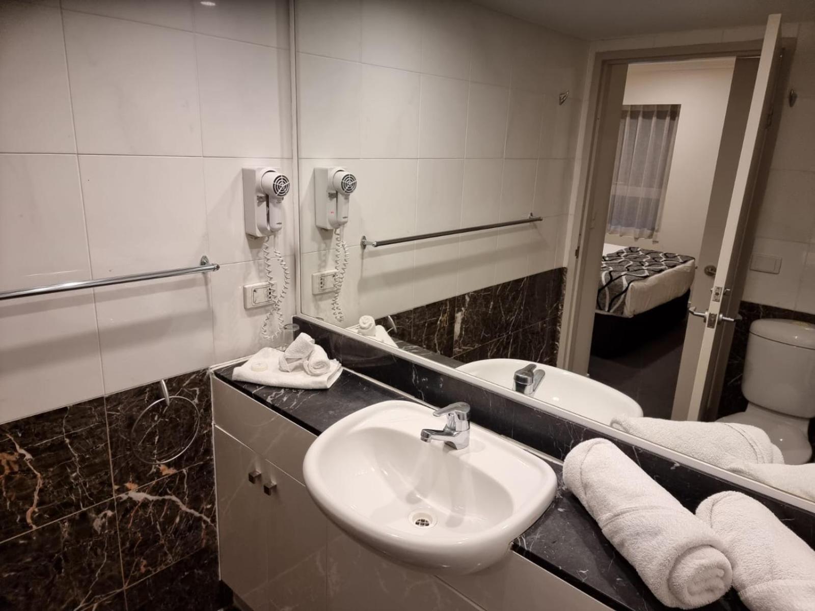 38 Harbour Street Aparthotel Sydney