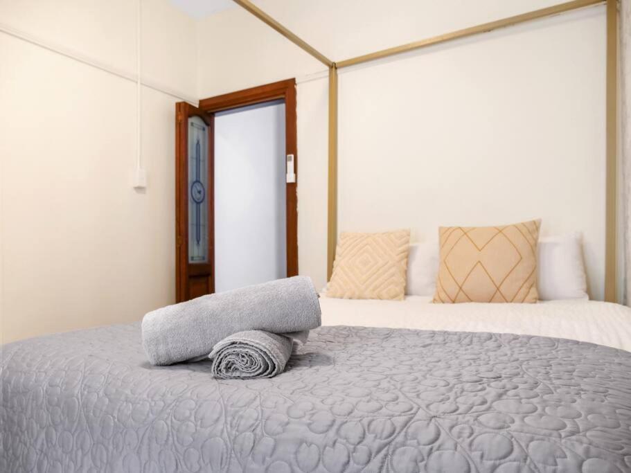 Holiday home 4 Bdrm Terrace With Office Sydney