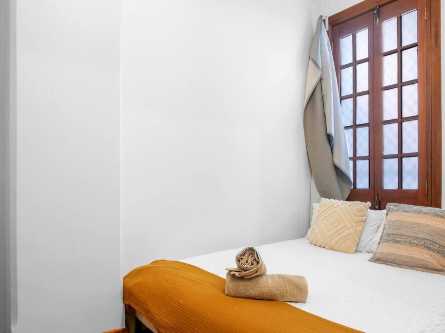 4 Bdrm Terrace With Office Holiday home