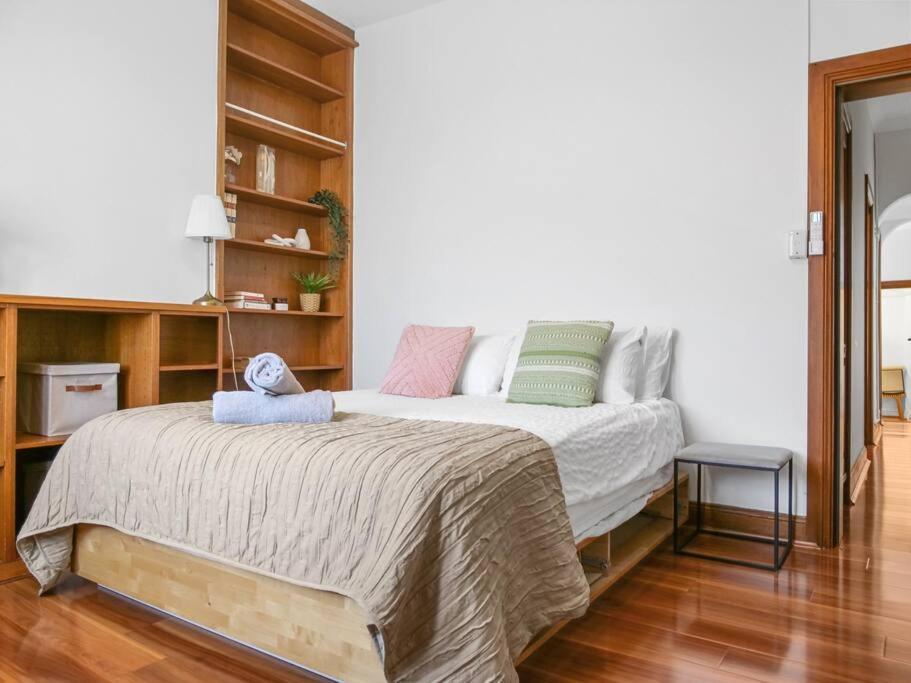 4 Bdrm Terrace With Office Sydney