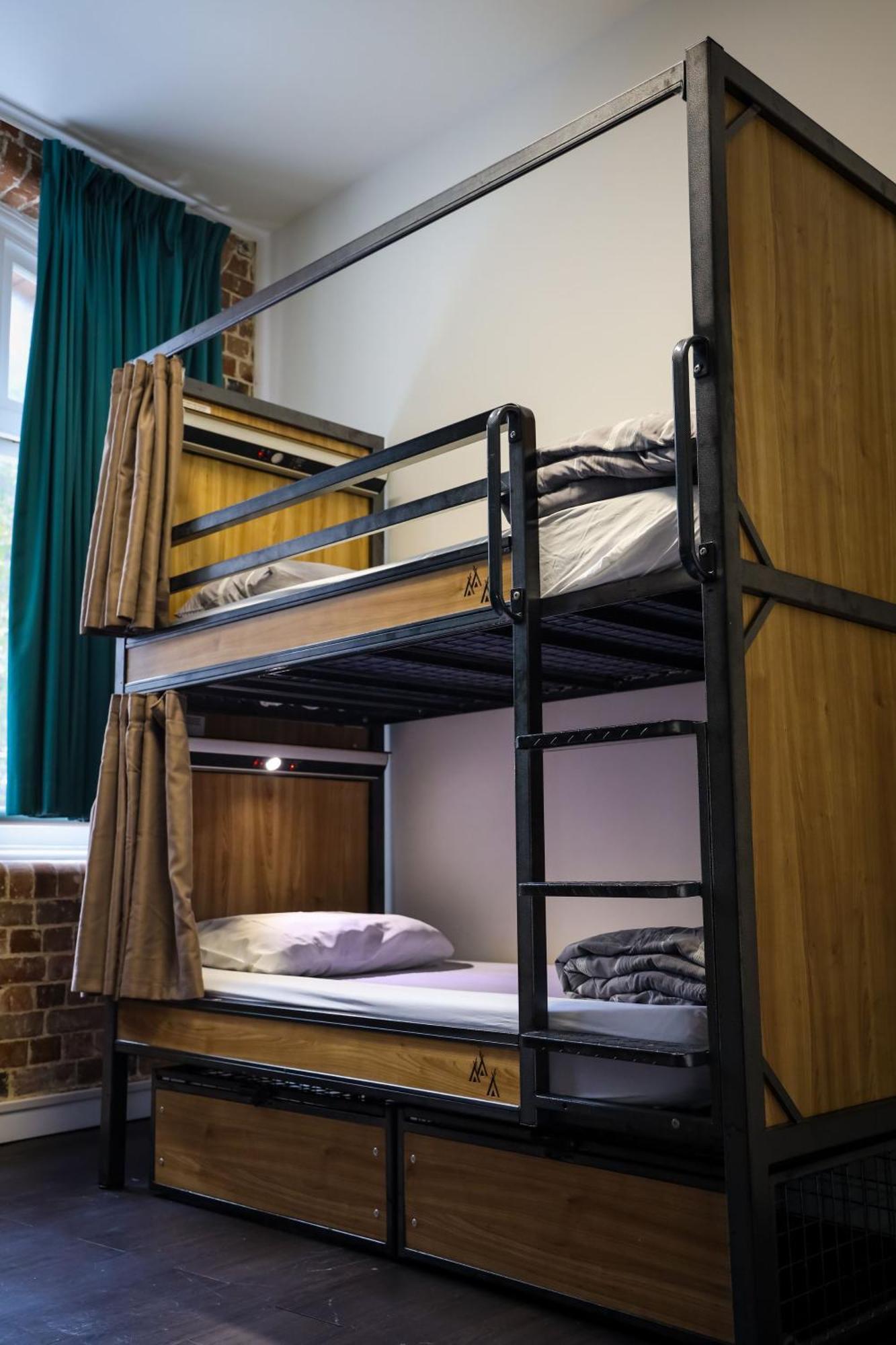 Nomads Hostel