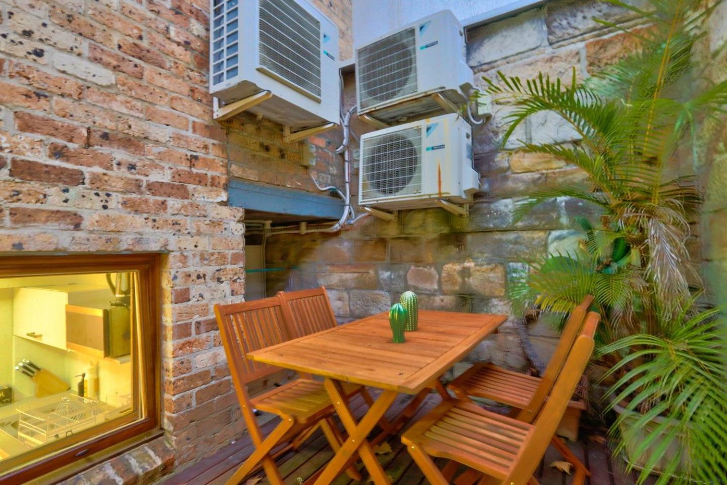 Holiday home Unique 1 Bedroom House At The Centre Of Pyrmont Sydney
