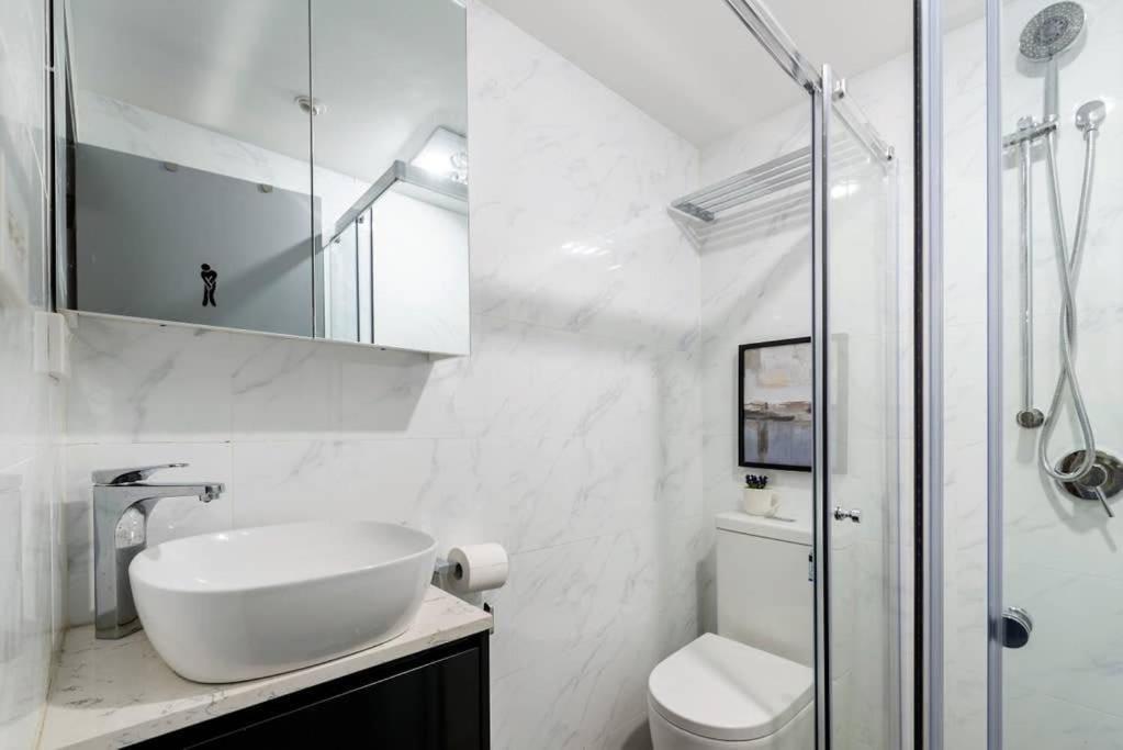 Comfy Triple - Ac - Centrally Located Of Sydnear- Station Town Hall Icc Darling Harbour Uts Usyd - Shared Bathroom