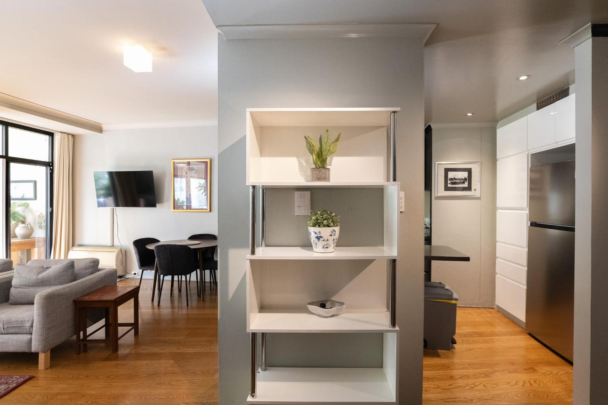 Stunning 1bed Surry Hills Balcony W Parking Apartment Sydney