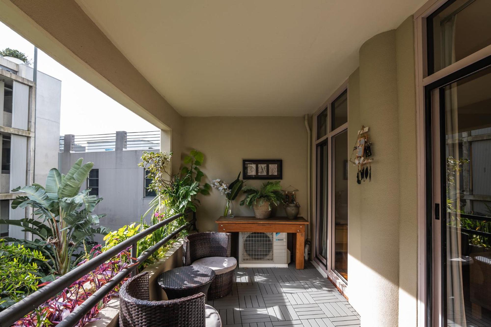 Stunning 1bed Surry Hills Balcony W Parking Apartment *