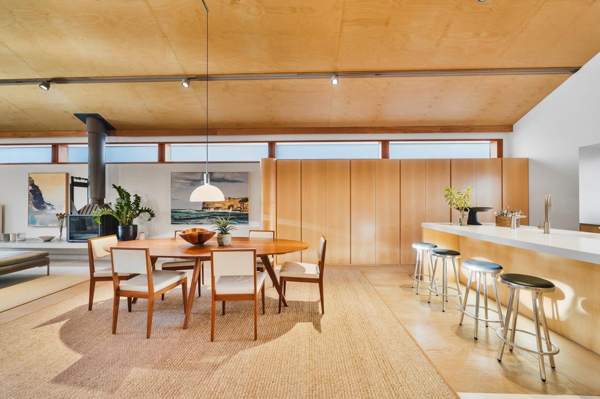 Villa Stunning 3-br Architectural Gem Sydney