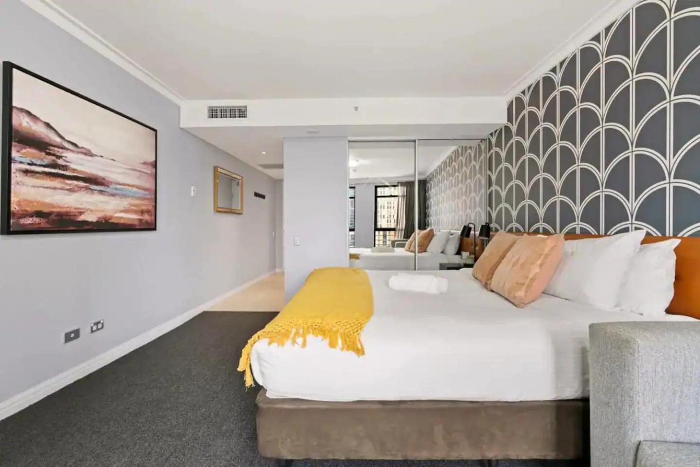 Apartment Kozyguru Haymarket Chic Nha653-1108