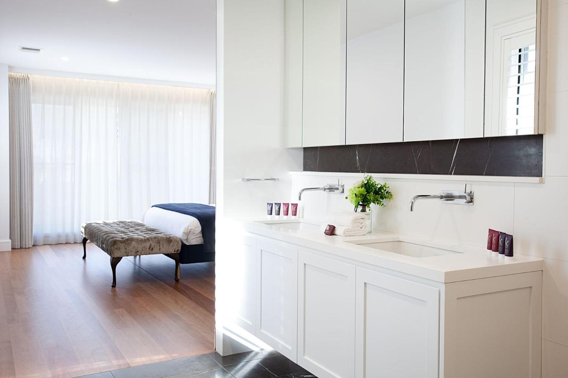 Mosman Magic Isyd *