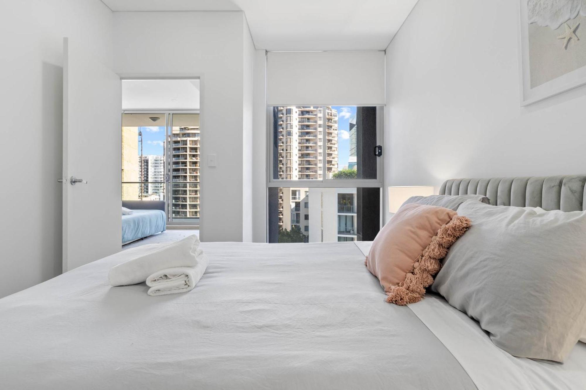 Apartment 02p Bright 2bedroom Abnb Style Nr Westfield With Free Parking *