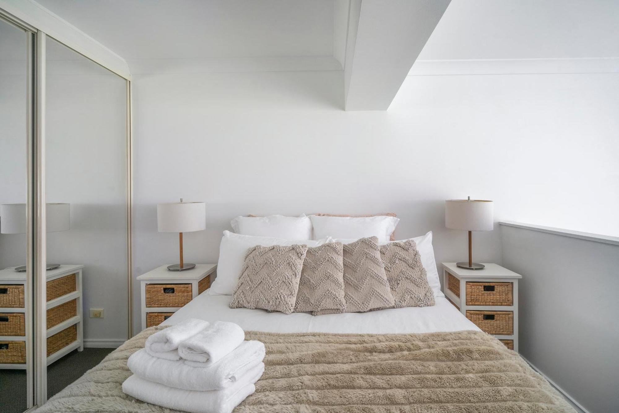 Loft Style In The Heart Of Surry Hills Apartment *