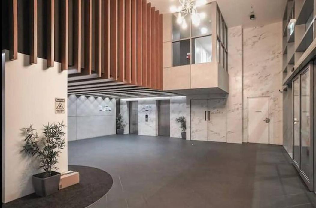 08mascot Abnb-inspired 1br With Open-style Second Room, Free Parking