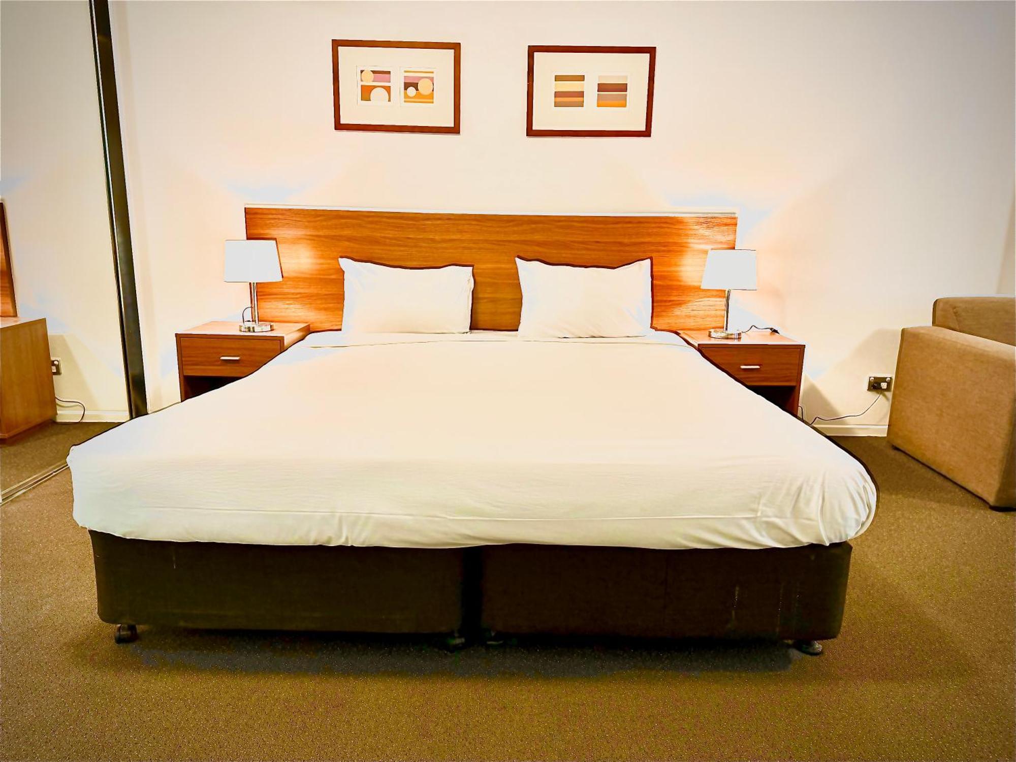 Apx Darling Harbour 4* Sydney
