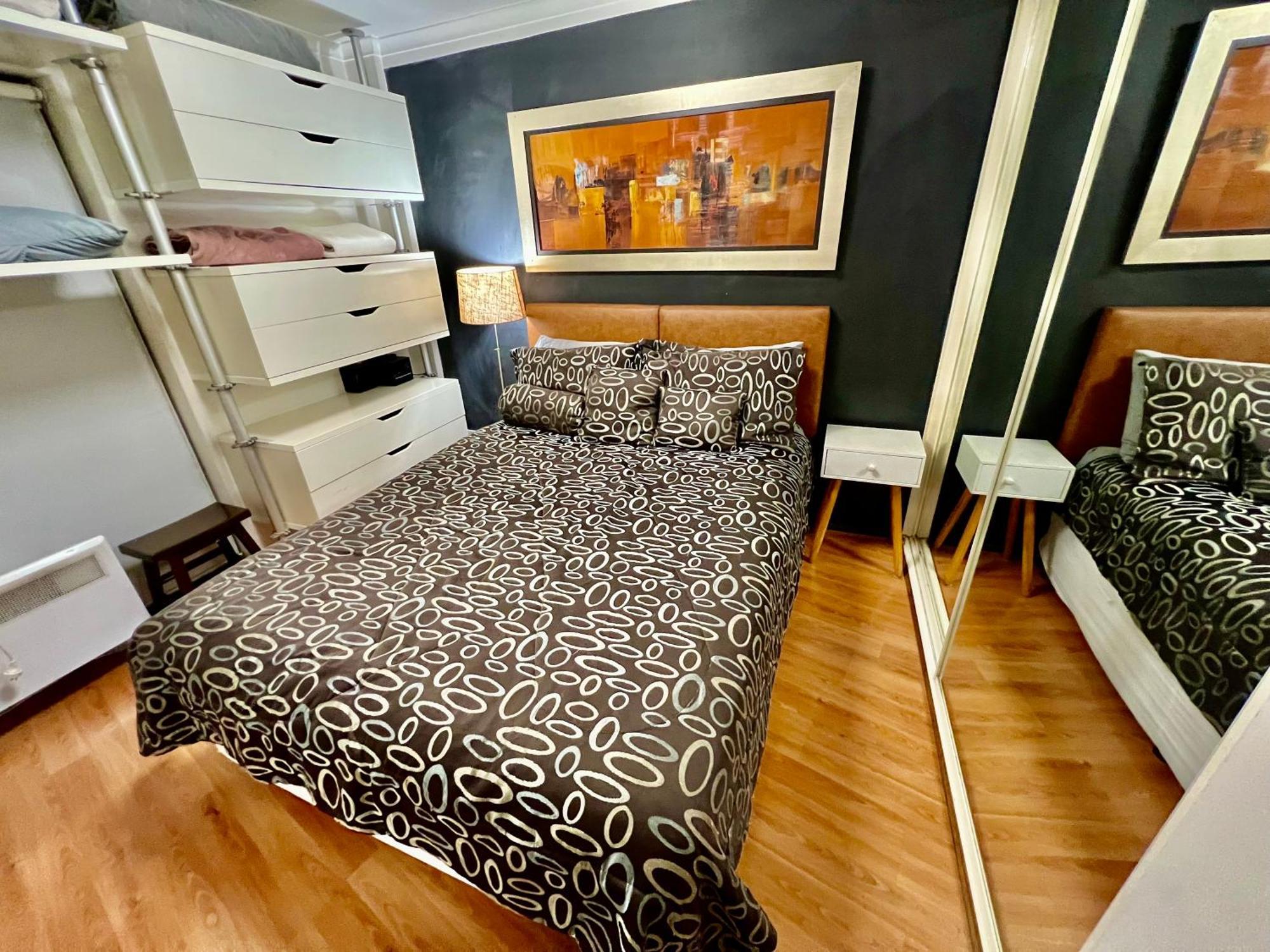 Kingsleigh Apartment *