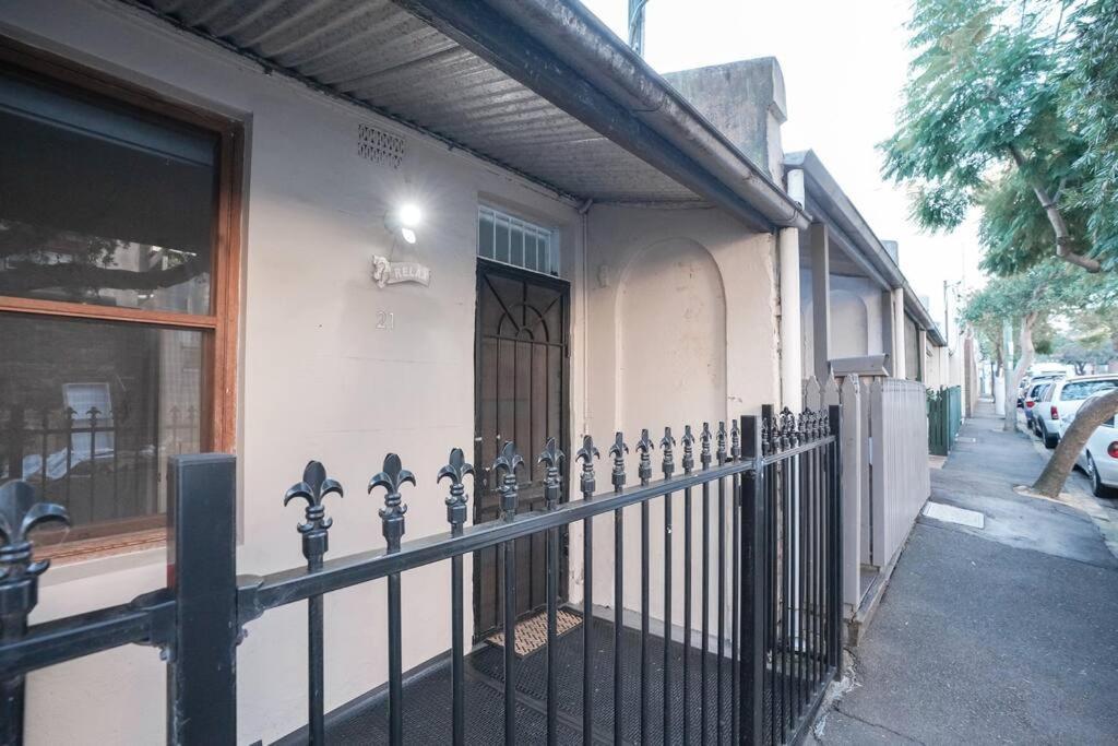 21p Unique Design 4 Bedroom Abnb Style Townhouse Near Darling Harbour 9 Min Walk Sydney