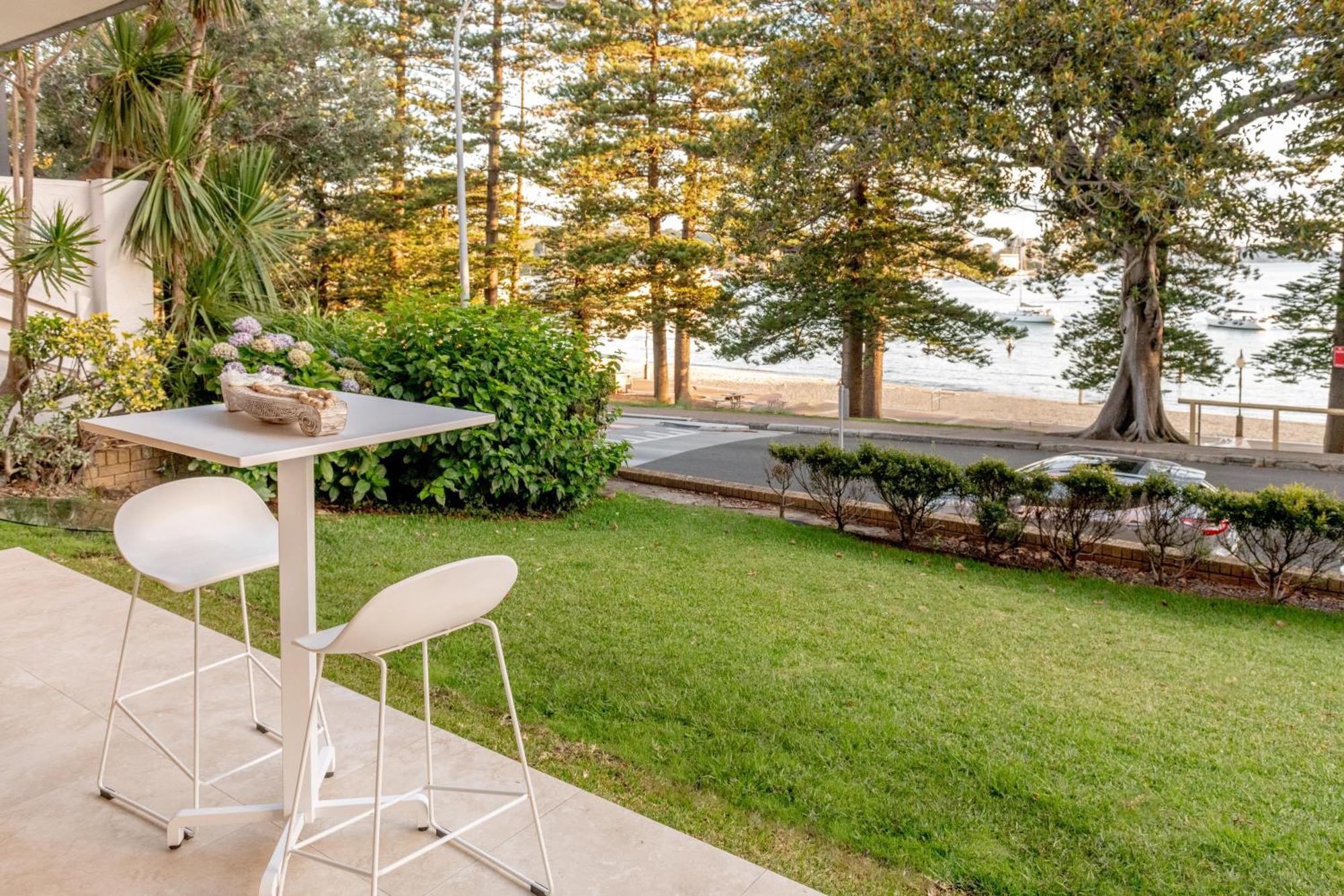3 Bedroom Beachfront Manly Garden Sydney