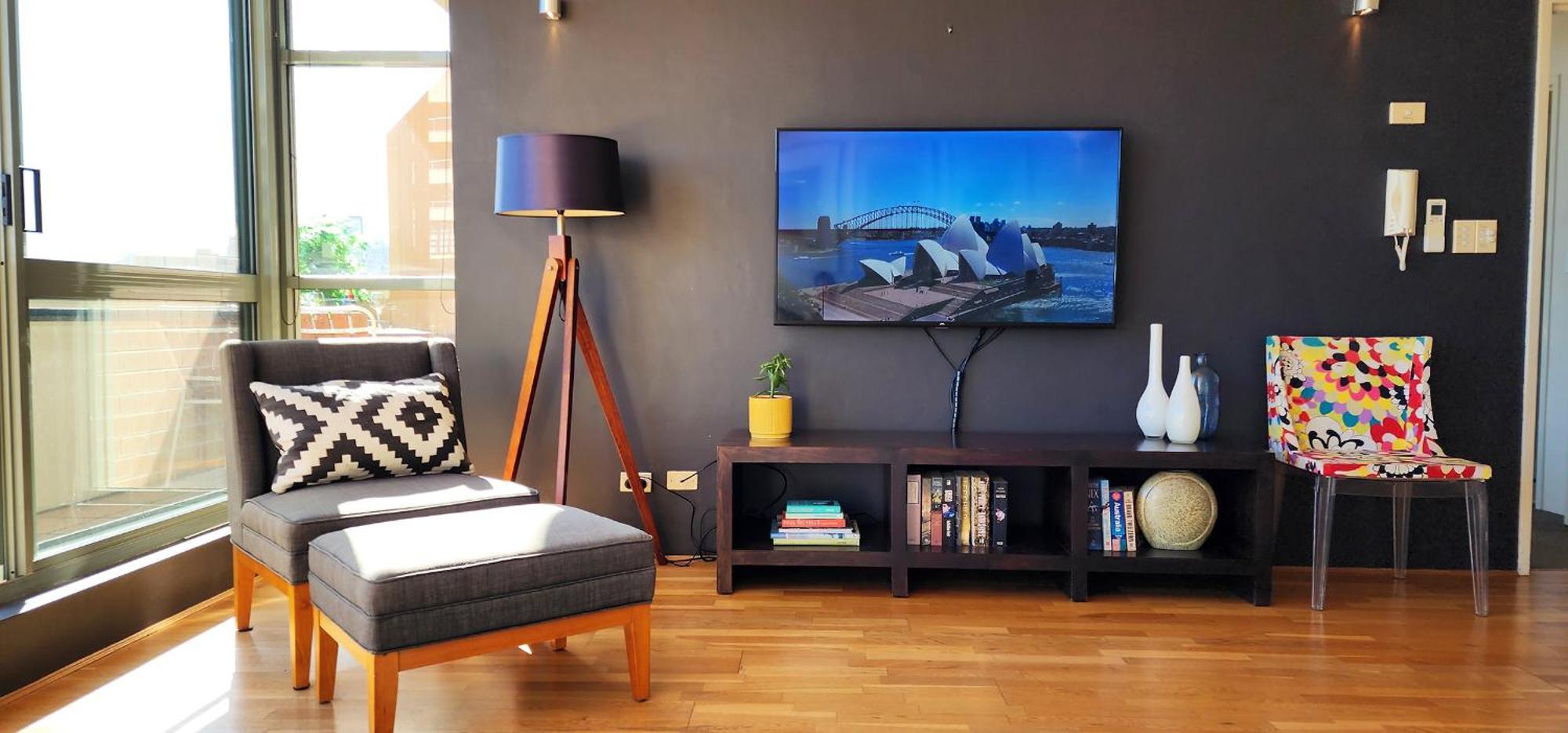 Contemporary Floor With Views Apartment Sydney