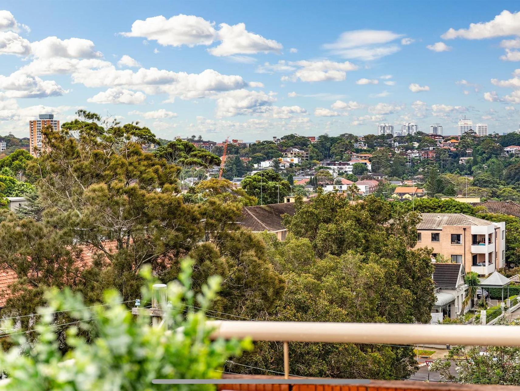 Coogee Sunrise Shared With Parking, Balcony & Work Desk Homestay *