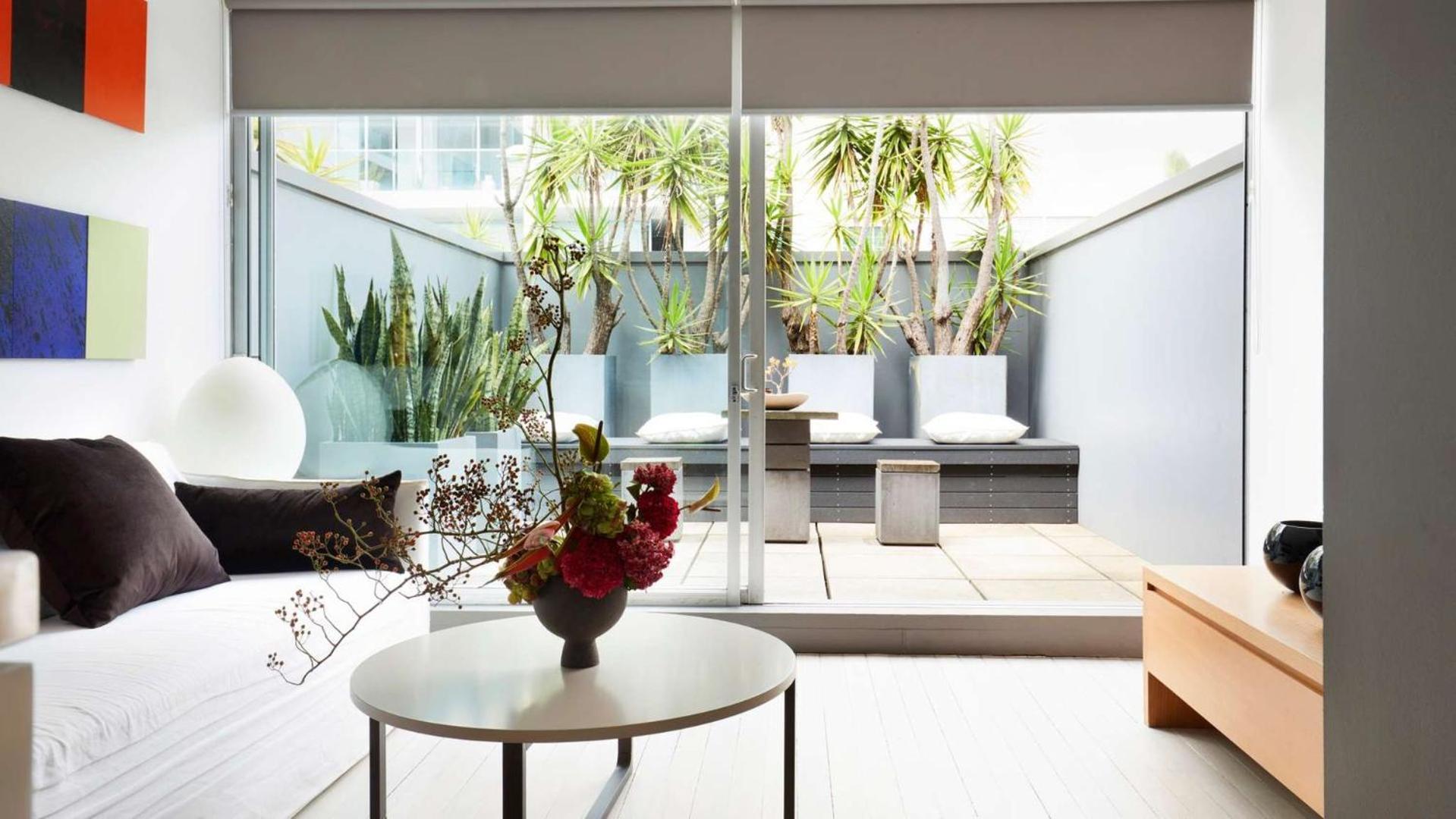 One Apartment *