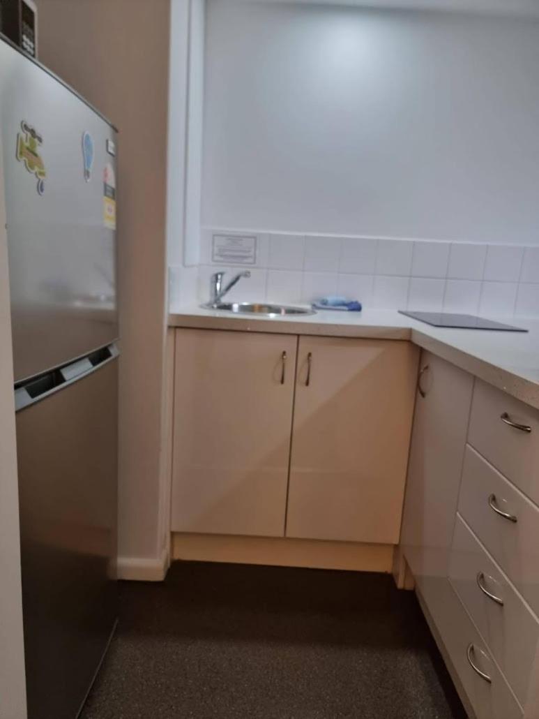 Centre 1 Bedroom With Balcony Aparthotel