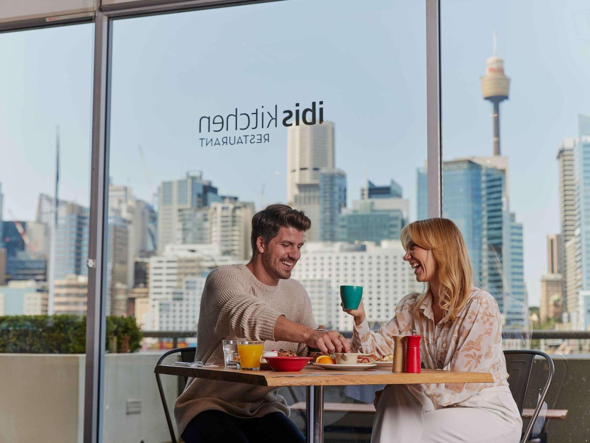 Ibis Darling Harbour Hotel 3*