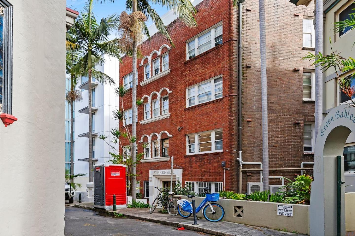 Oak Lane Embrace - Spectacular Harbour Views Apartment Sydney
