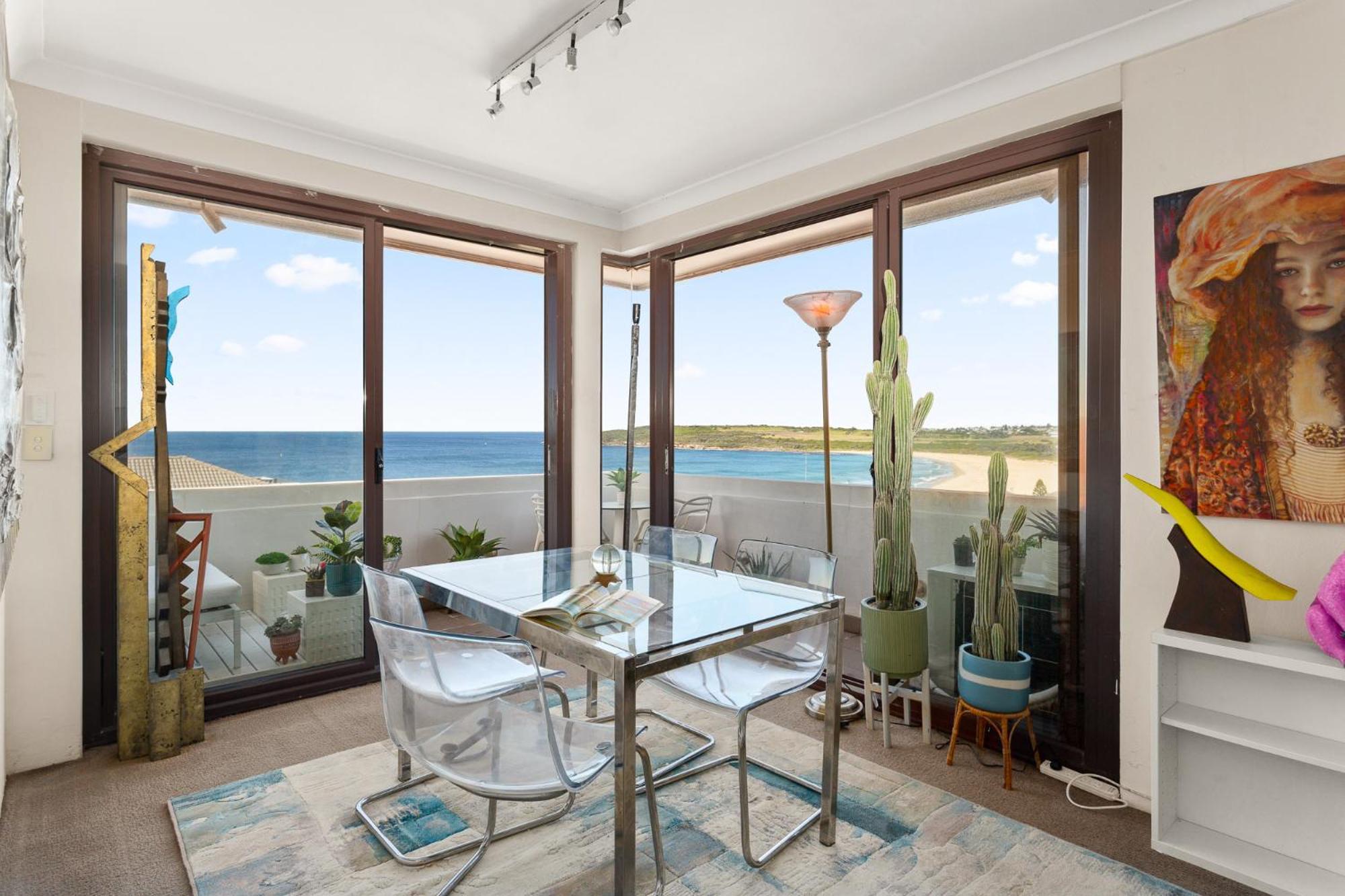 Apartment Pristine 2-bed With Expansive Views *
