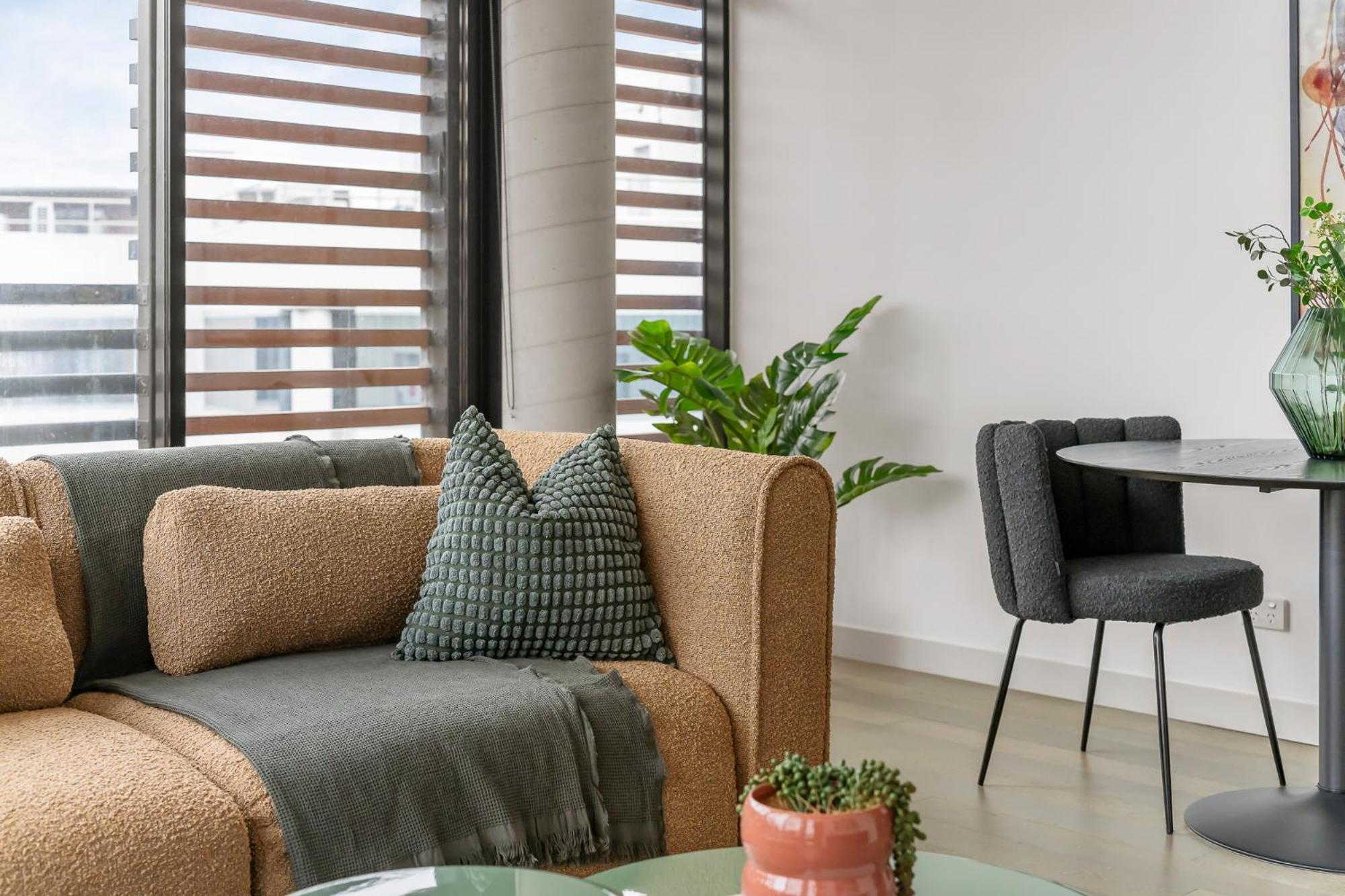 King Street By Urban Rest