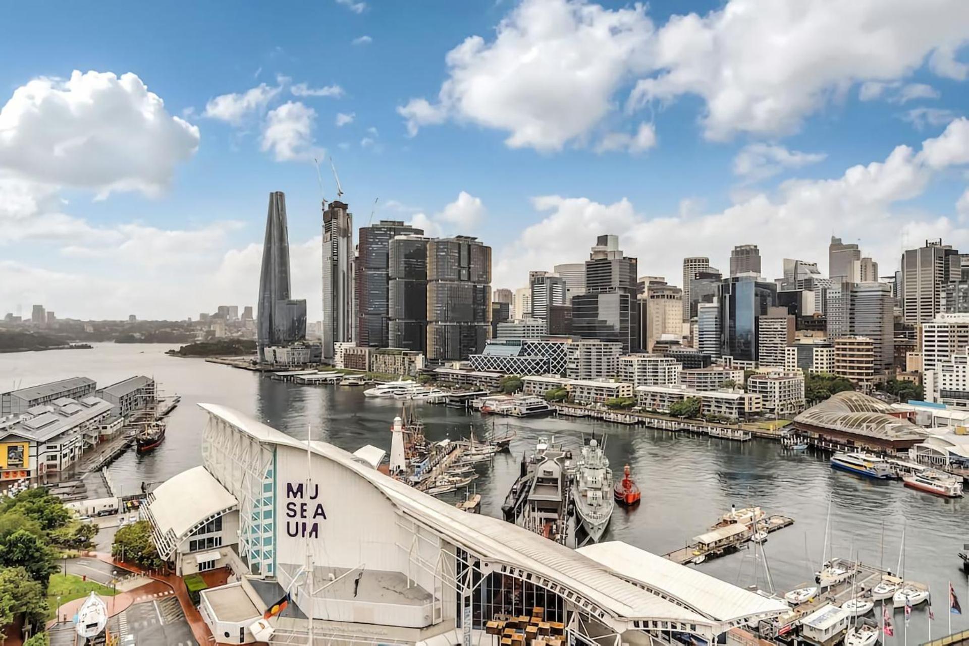 Dream Harbour View Parking Gym Pool * Sydney
