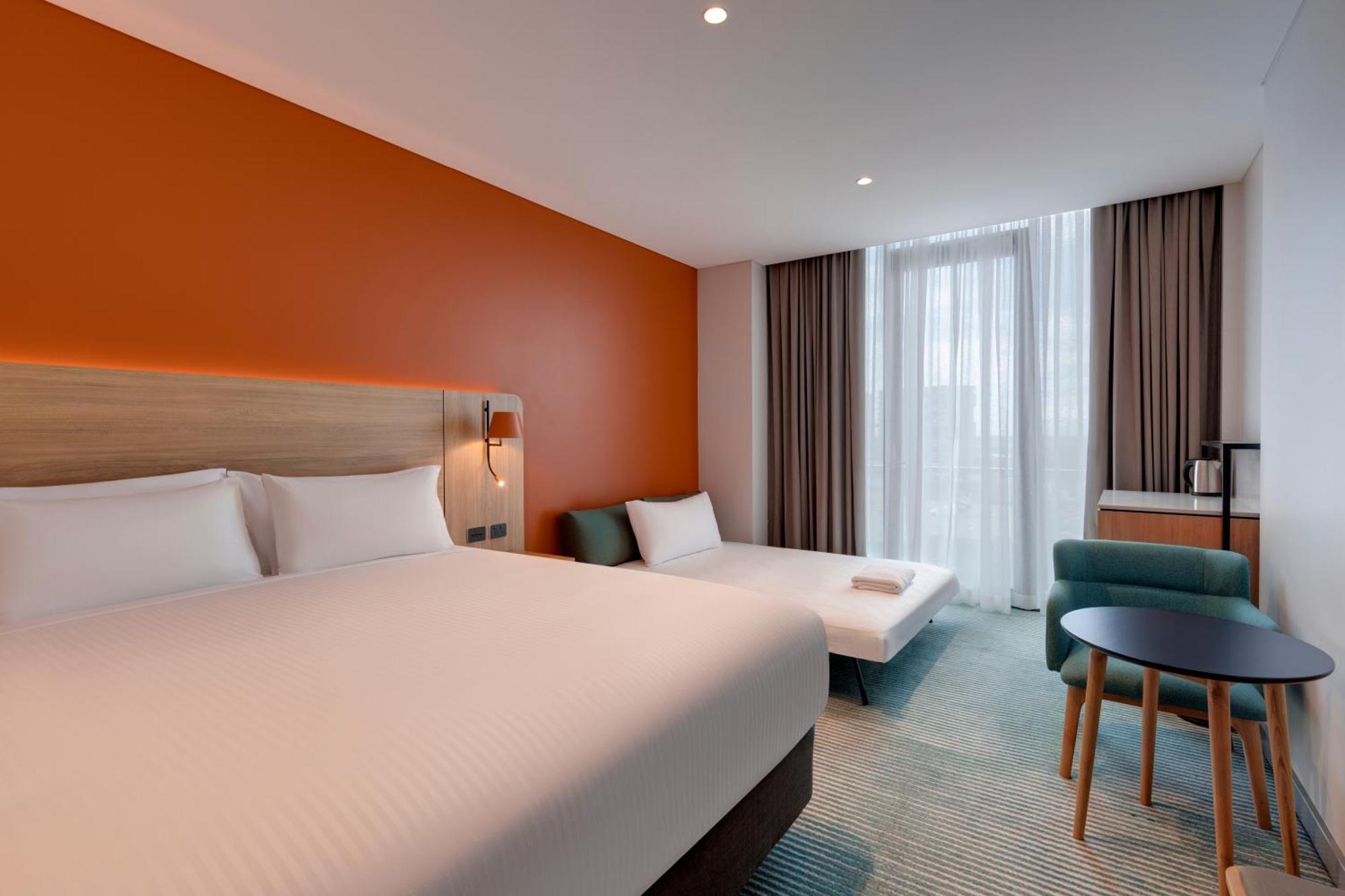 Hotel Travelodge Hurstville 3*