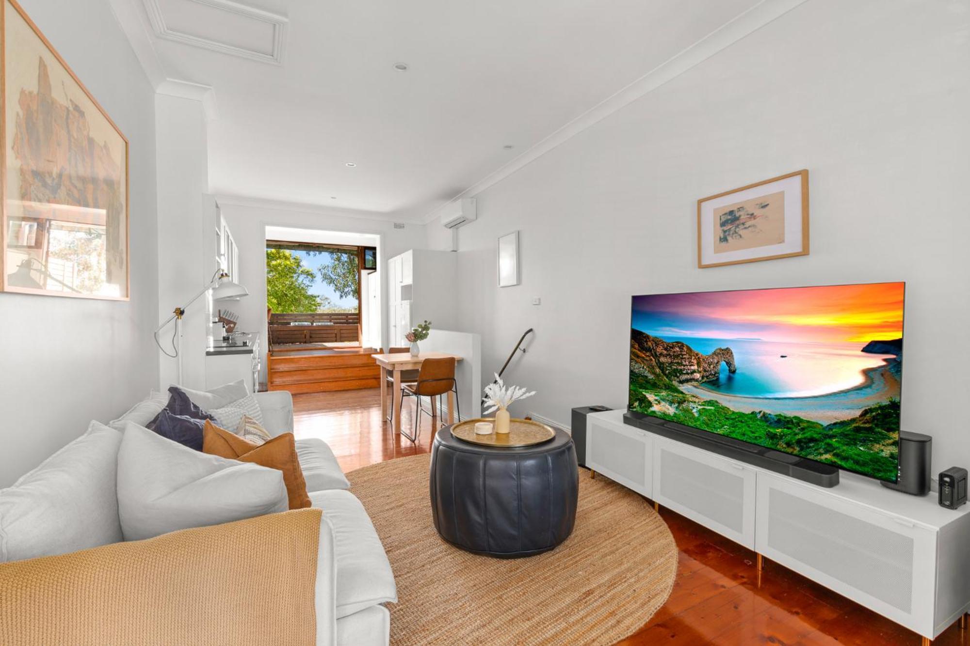 Holiday home Elegant 1-bed Oasis With Courtyard In North Sydney
